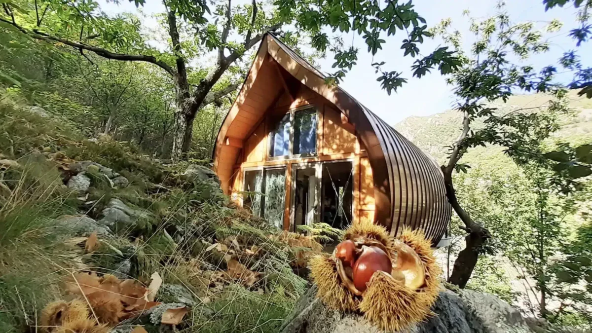 cabane insolite "la châtaigne" en Ardèche